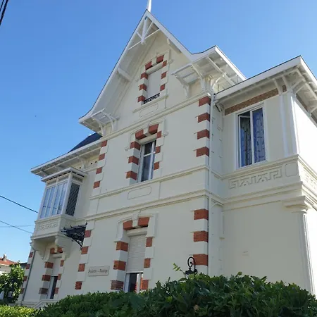 Phare Away - 20m - Belle Royannaise - * Royan
